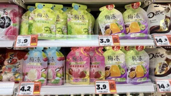 “吸上”量贩零食的「溜溜梅」，“对赌协议”也快到期了