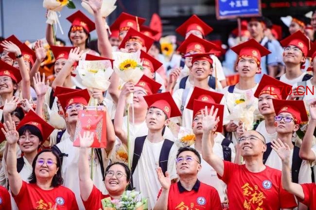 取消中考五五分流就能解决中产焦虑吗 舆论与现实的差距