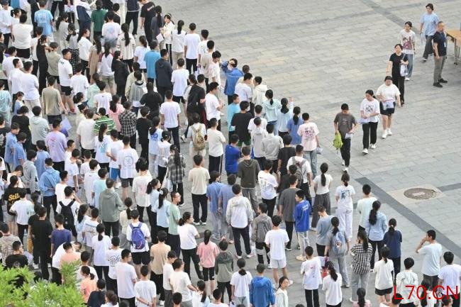 取消中考五五分流就能解决中产焦虑吗 舆论与现实的差距